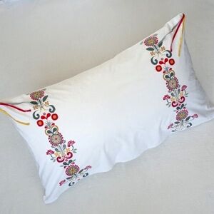Bohemian Cream w/ Red Yellow Dutch Floral Motif Tasseled Pillow Sham Cover Queen
